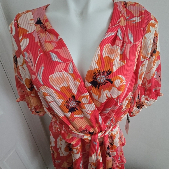 Tahari Satin Shadow Stripe Dress Size 14 - Picture 5 of 7